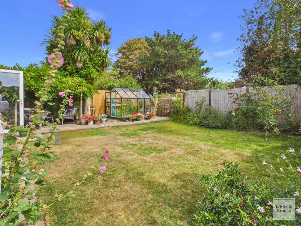House in Portsmouth - View 4