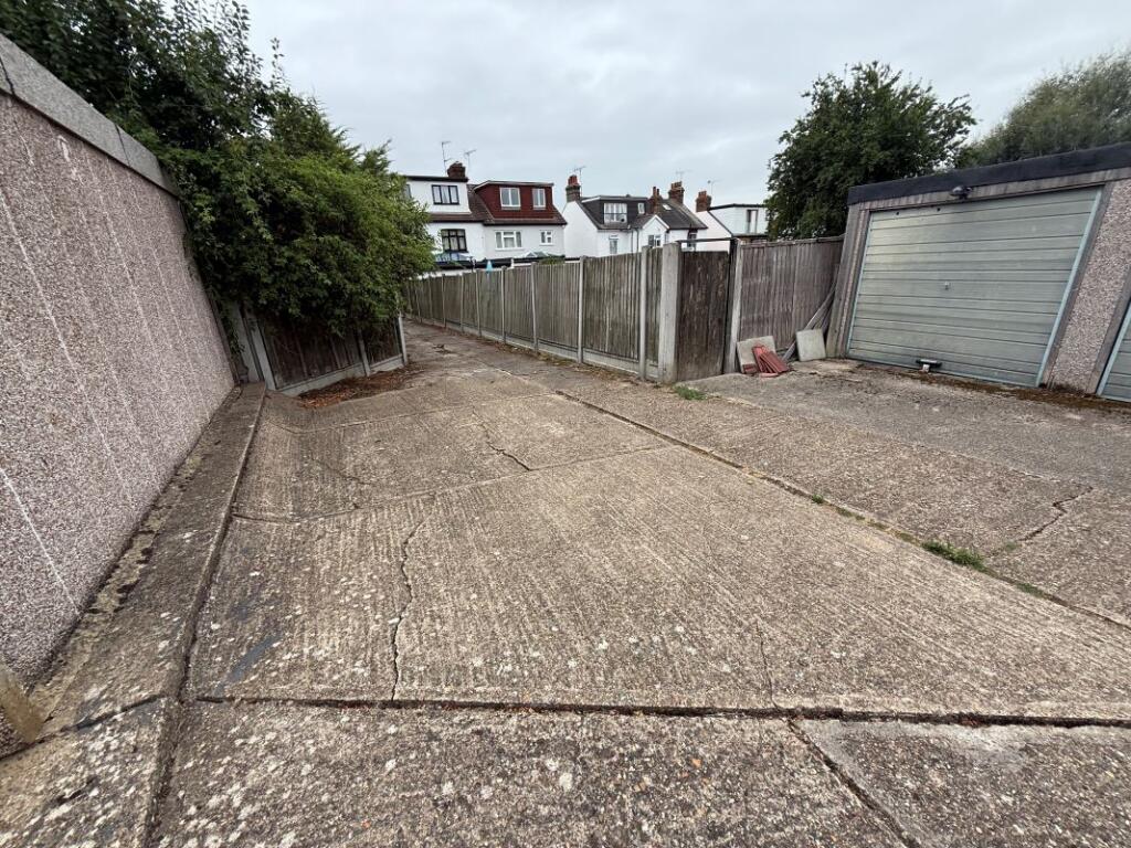 Garage 2, 21-23 Marine Avenue, Leigh-on-Sea, Essex, SS9 2JD - More
