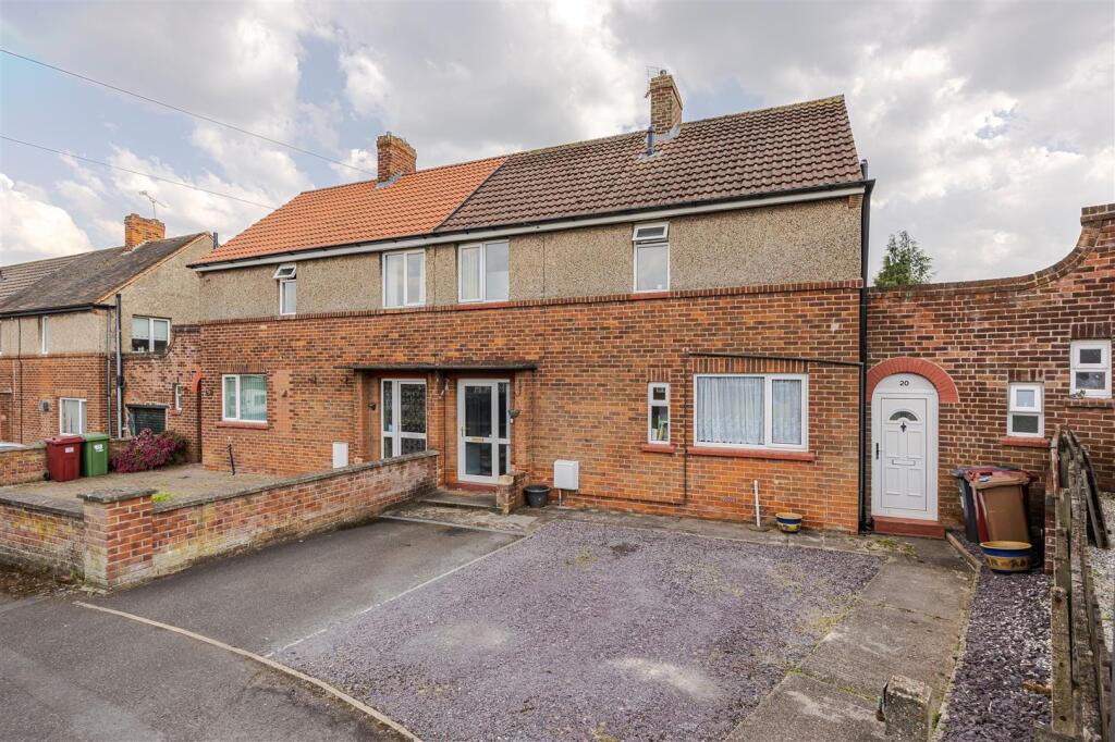 Main image of property: Grange Avenue, Barton-Upon-Humber