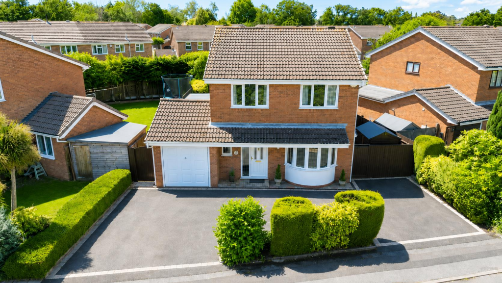Main image of property: Hillwood Avenue, Shirley, Solihull