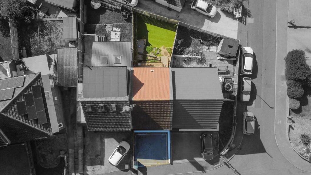 House in Dartford, Darenth - View 2