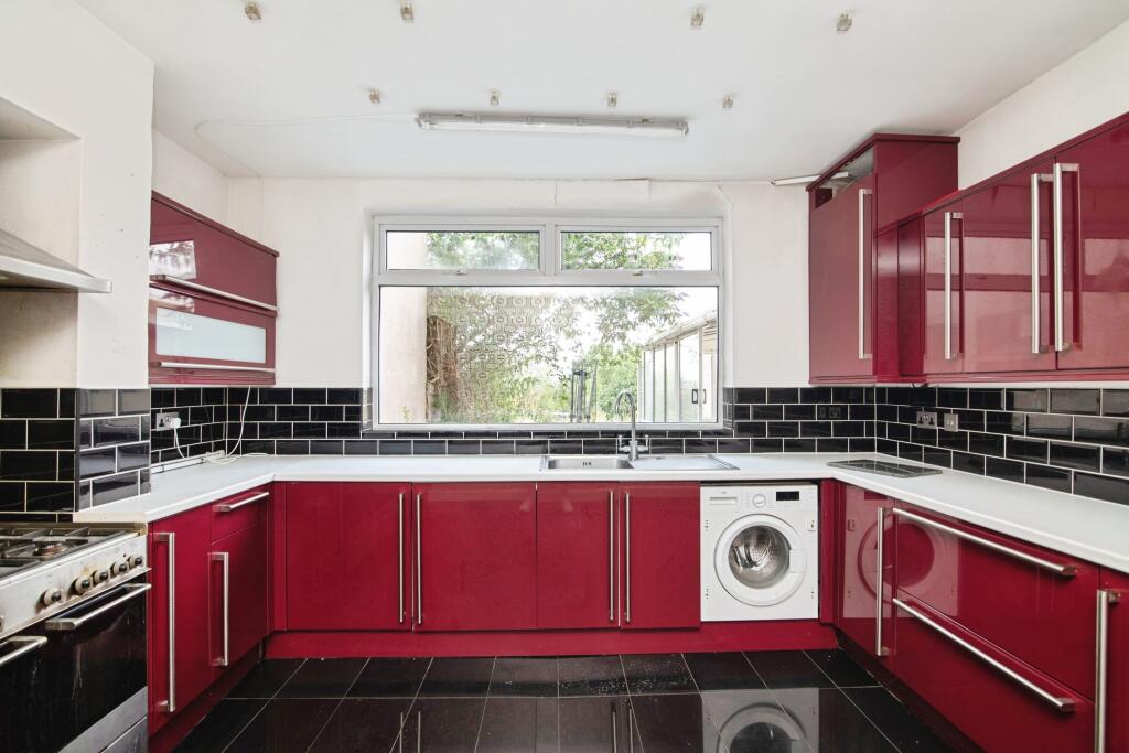 Springfield Close, Rowley Regis, B65 - More