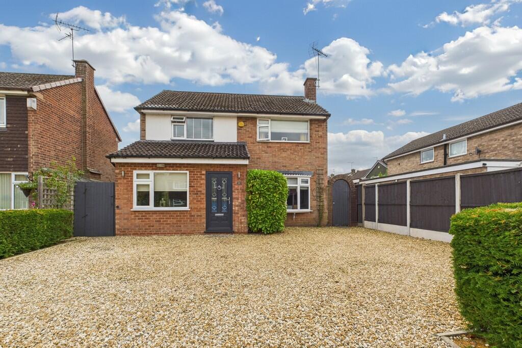 4-bed detached on Clevedon Avenue, Stafford, £430,000
