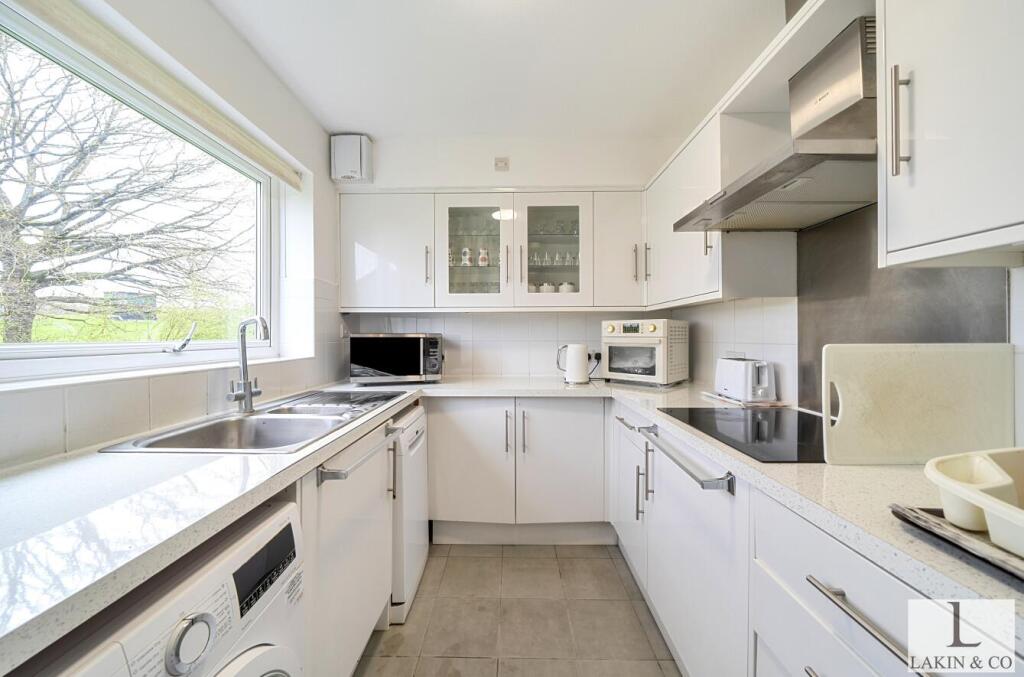 Dell Farm Road, Ruislip, HA4 – pohled 4