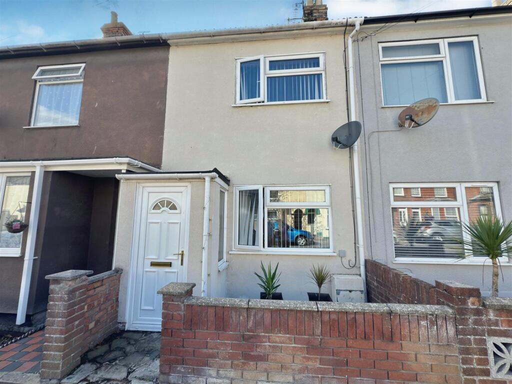 Main image of property: Ipswich Road, Lowestoft, Suffolk, NR32
