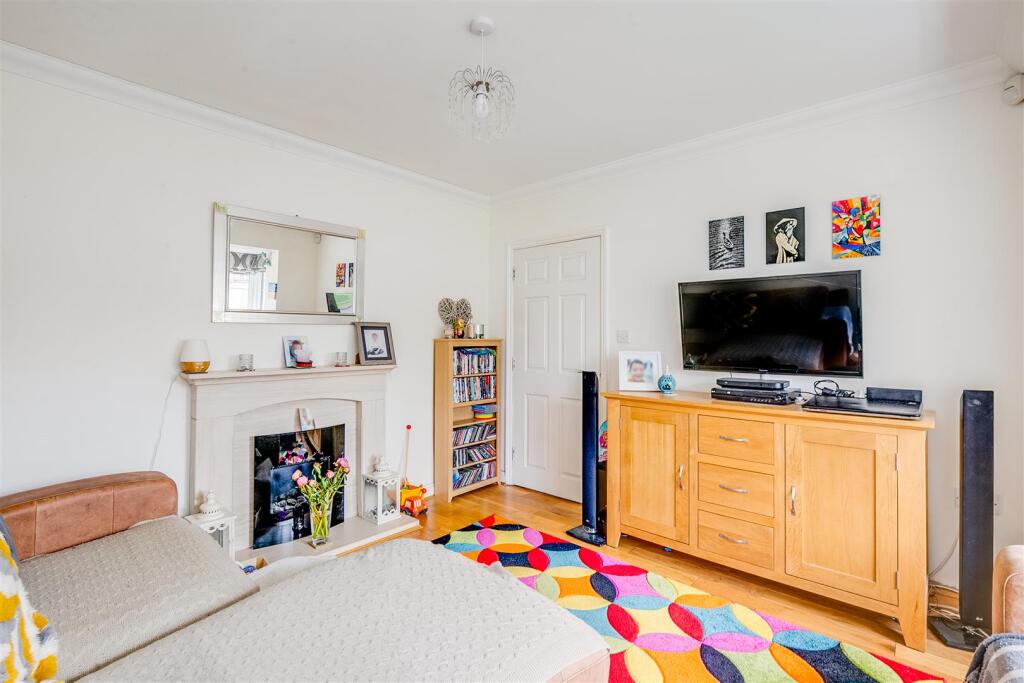 House in Stevenage - View 5