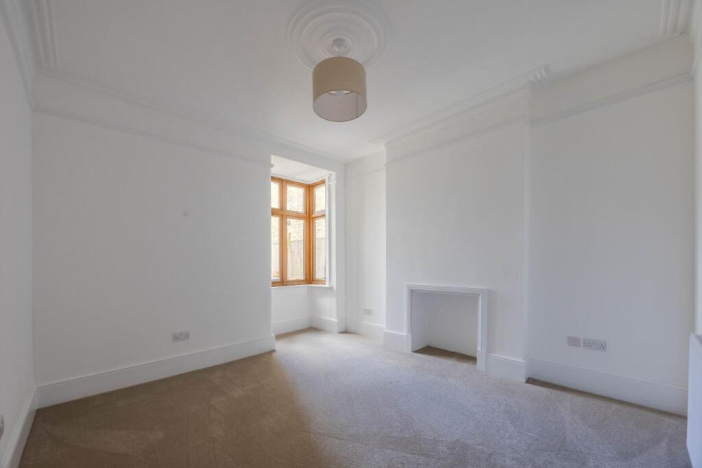 House in Southend-on-Sea, Leigh-on-Sea - View 5