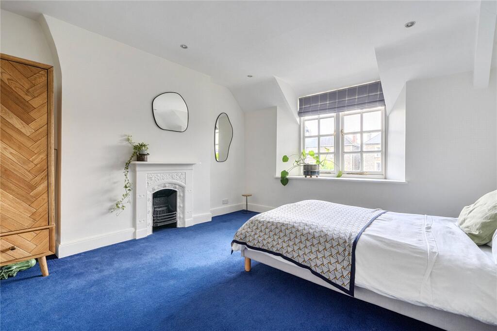 Apartment in Bristol, Sneyd Park - View 6