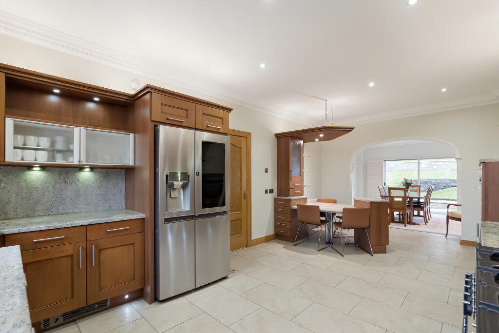 House in Port Glasgow, Park Farm - View 5