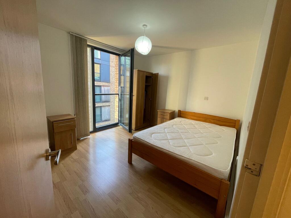 Apartment in Birmingham, Chinese Quarter, Digbeth - View 5