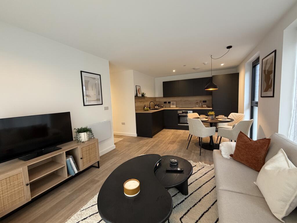 Apartment in Manchester - View 5