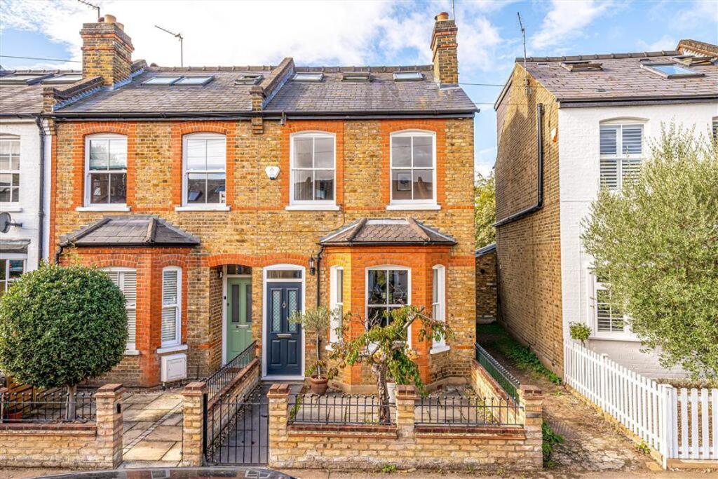 4-bed house on Arlington Road, Teddington, £1,299,999