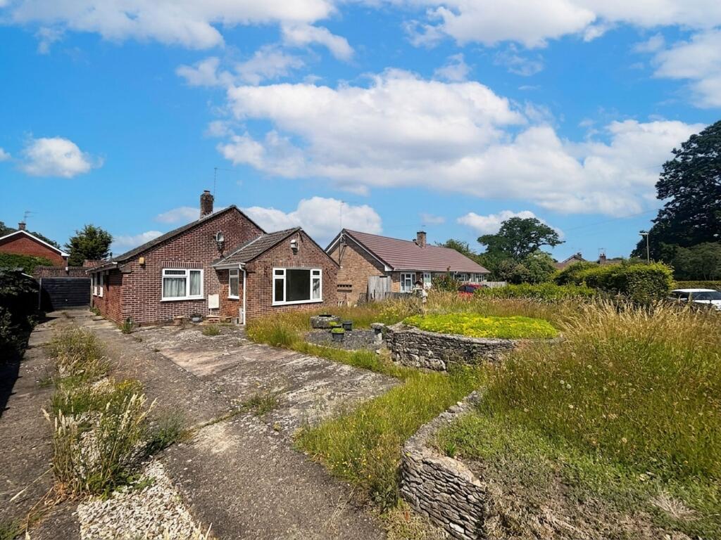 Main image of property: Pennys Lane, Fordingbridge, SP6