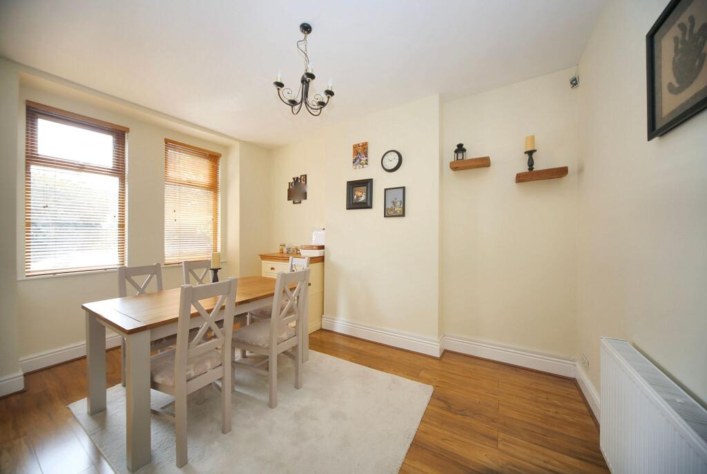 Gathurst Lane, Shevington, WN6 photo 4