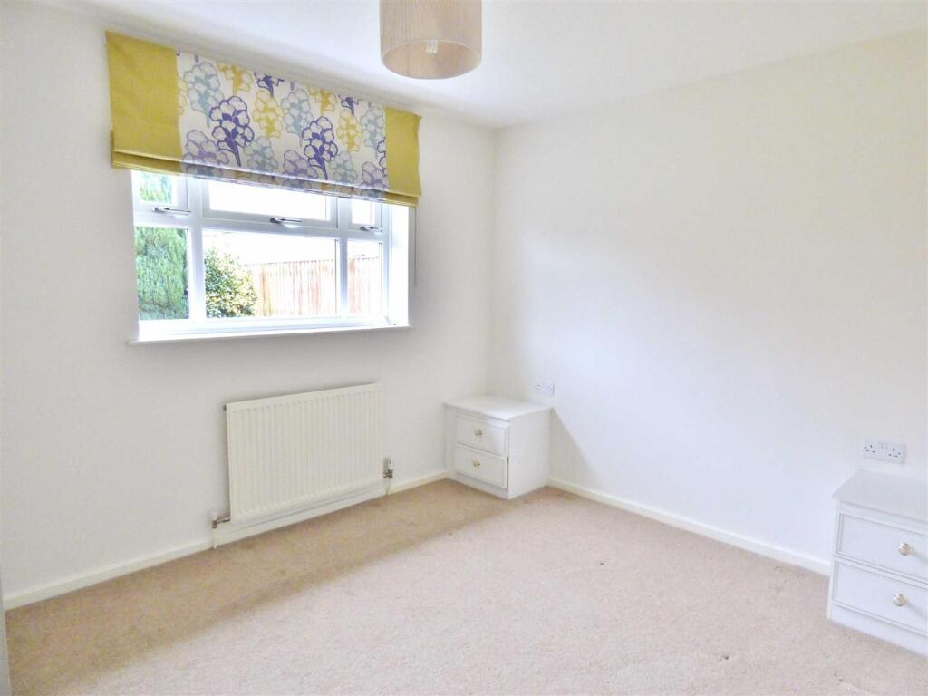 Battleflats Way, Stamford Bridge – pohled 4