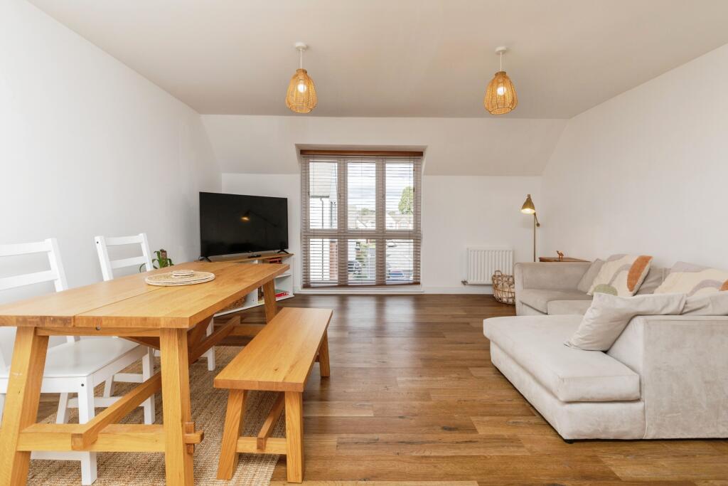 Main image of property: Mustoe Road, Bristol, BS16