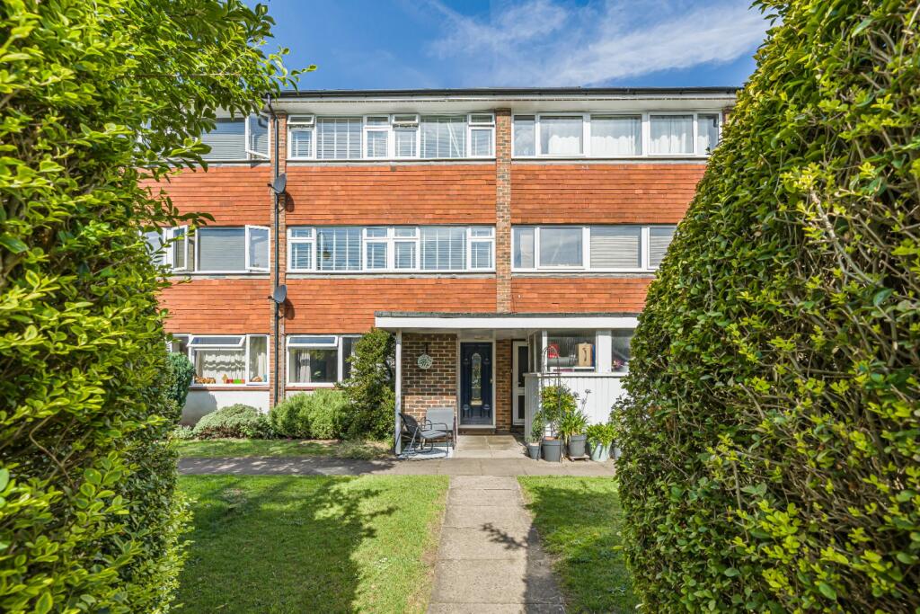 Main image of property: Shepperton, Surrey, TW17