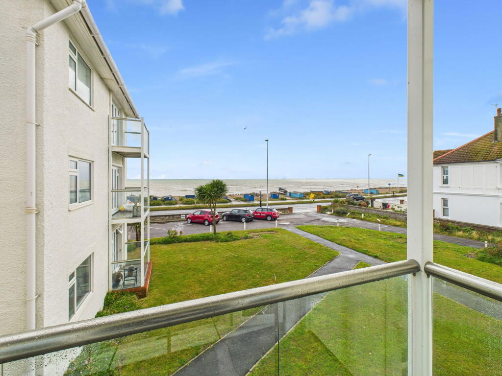 Windsor Court, Brighton Road, Worthing, BN11 2EZ - View 2