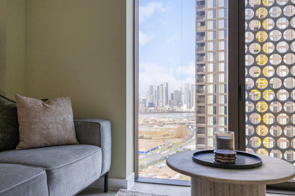 Apartment in London, Greenwich Peninsula - More