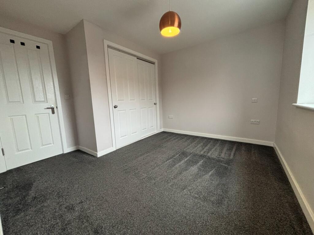 Apartment in Portsmouth - More
