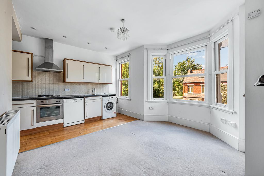 Apartment in London - View 3