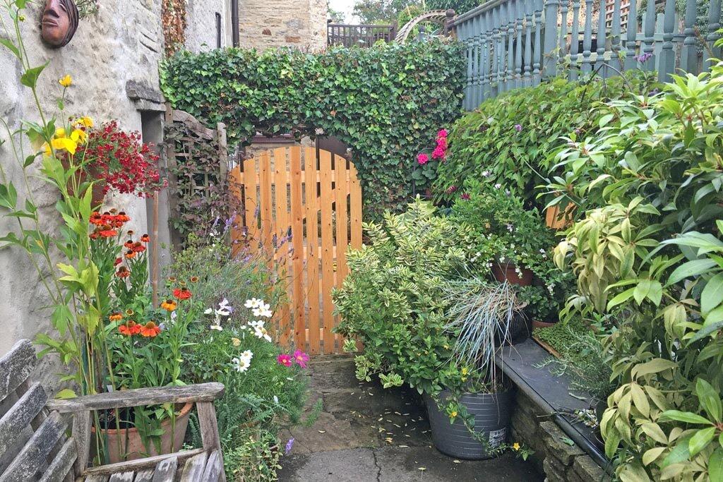 Additional image 14 of 18 Main Street, Bradley, BD20 9DG