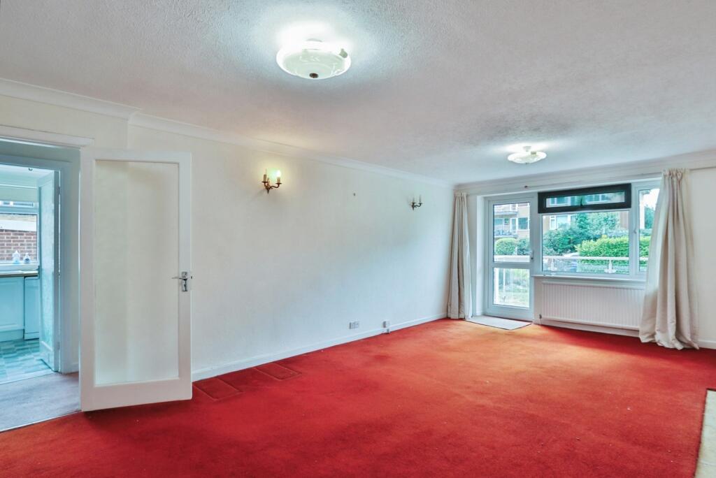 Marlborough Road, Westbourne, Bournemouth, Dorset, BH4 photo 2