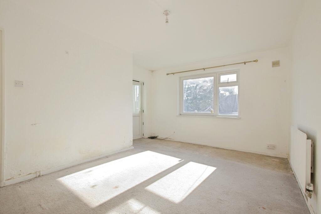 Kingsdale Road, London, SE18 photo 2