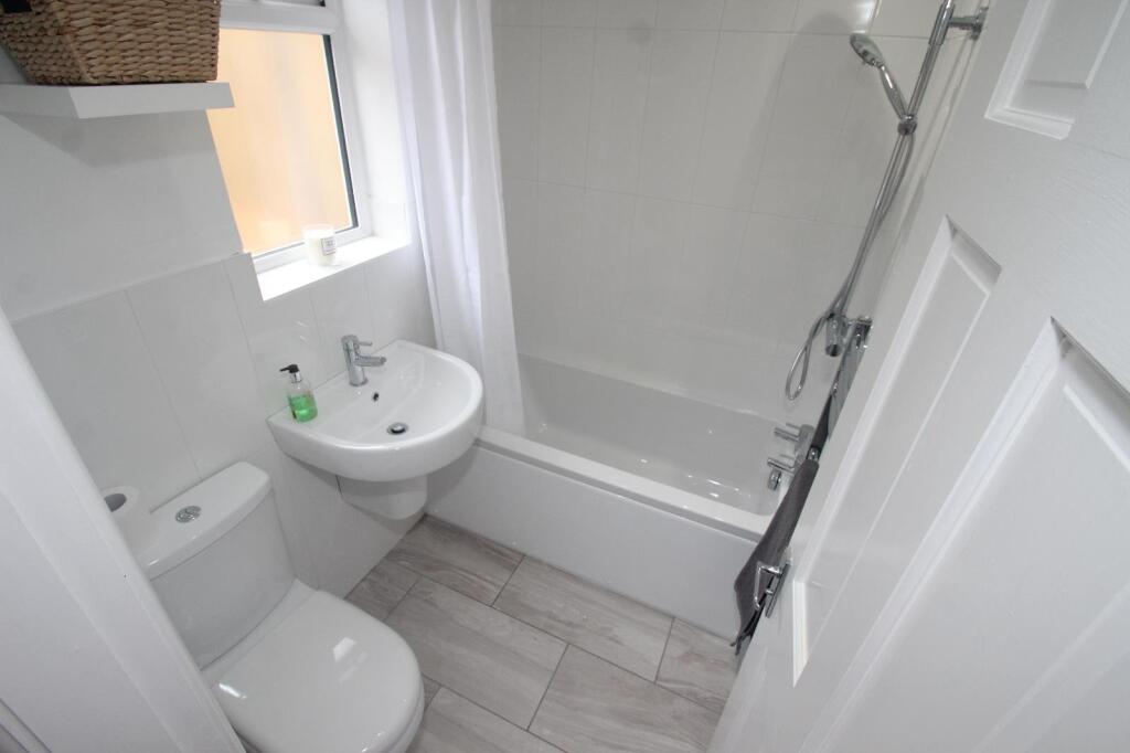 House in Harrogate - View 5
