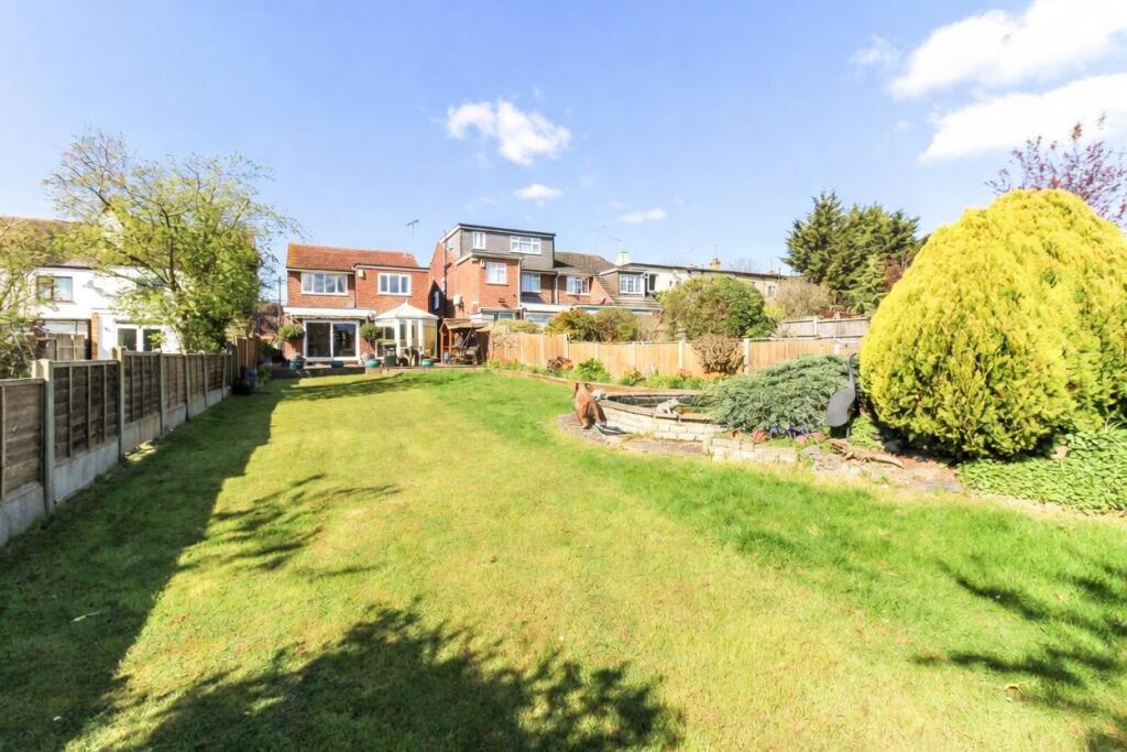 Main image of property: Southbourne Grove, Westcliff-On-Sea