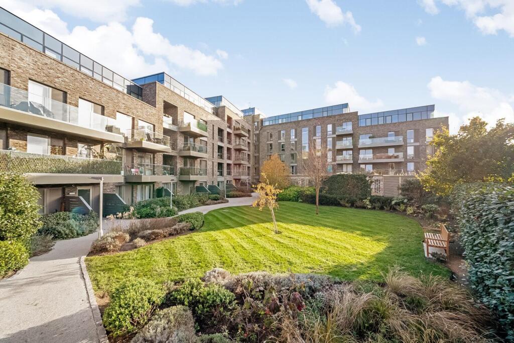Main image of property: Woods Road, Peckham, London, SE15