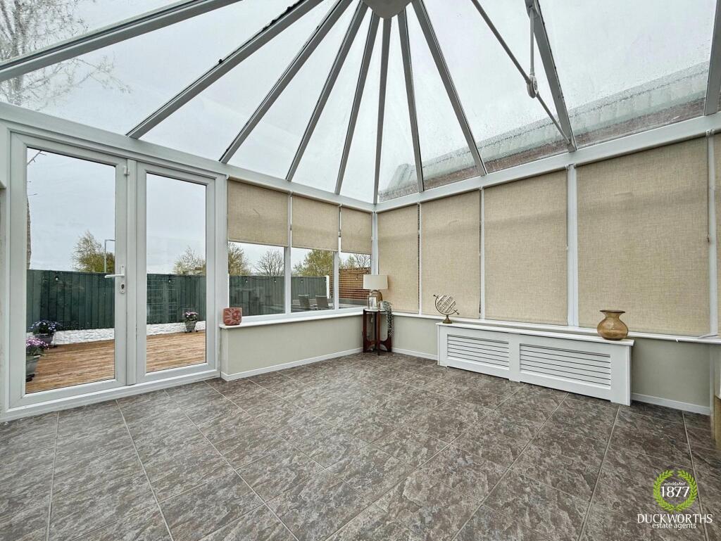 Additional image 3 of Laneshaw Close, Darwen, BB3