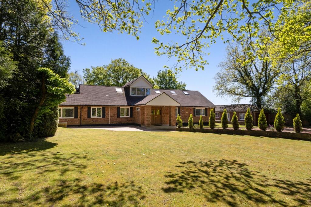 Main image of property: Hicks Road St. Albans AL3