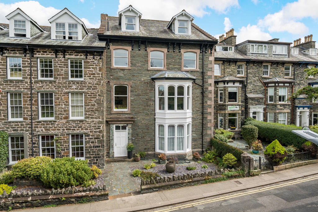 Main image of property: Apartment 6 Chaucer House, Derwentwater Place, Keswick, Cumbria, CA12 4DR