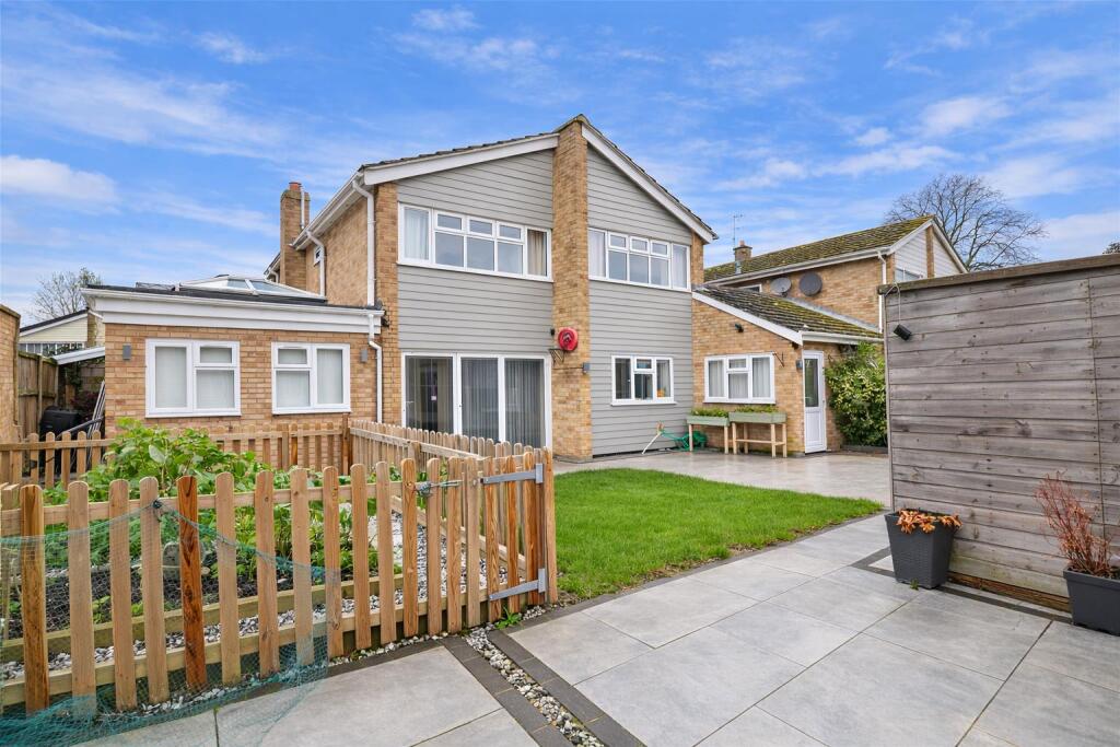 Allens Close, Boreham, Chelmsford photo 4