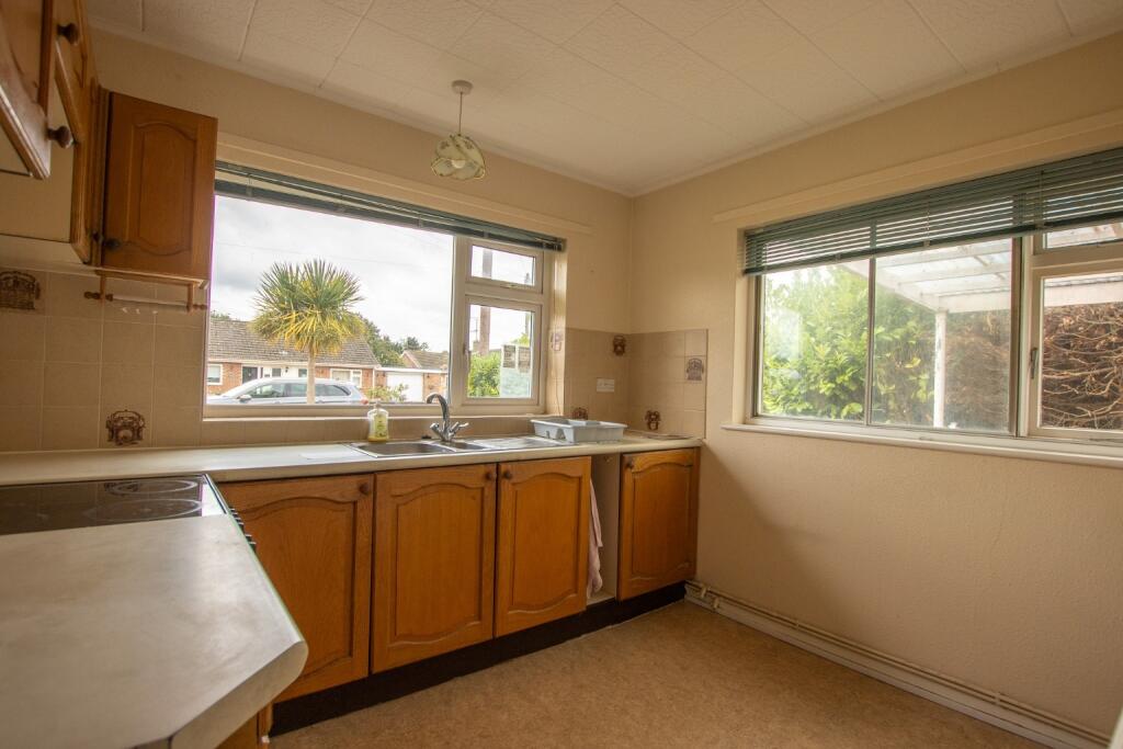 House in King's Lynn and West Norfolk, Dersingham - View 5