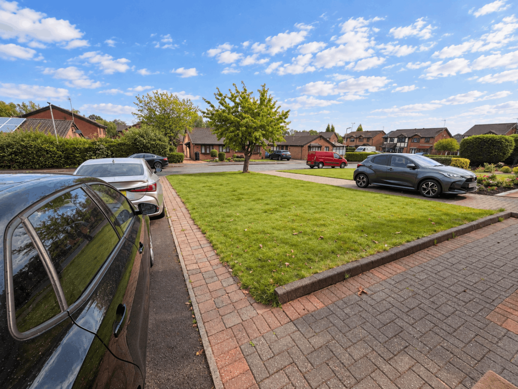 House in Stockport - View 4