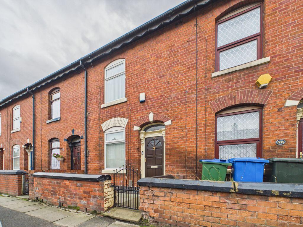 Main image of property: Oldham Road, Middleton, Manchester, M24