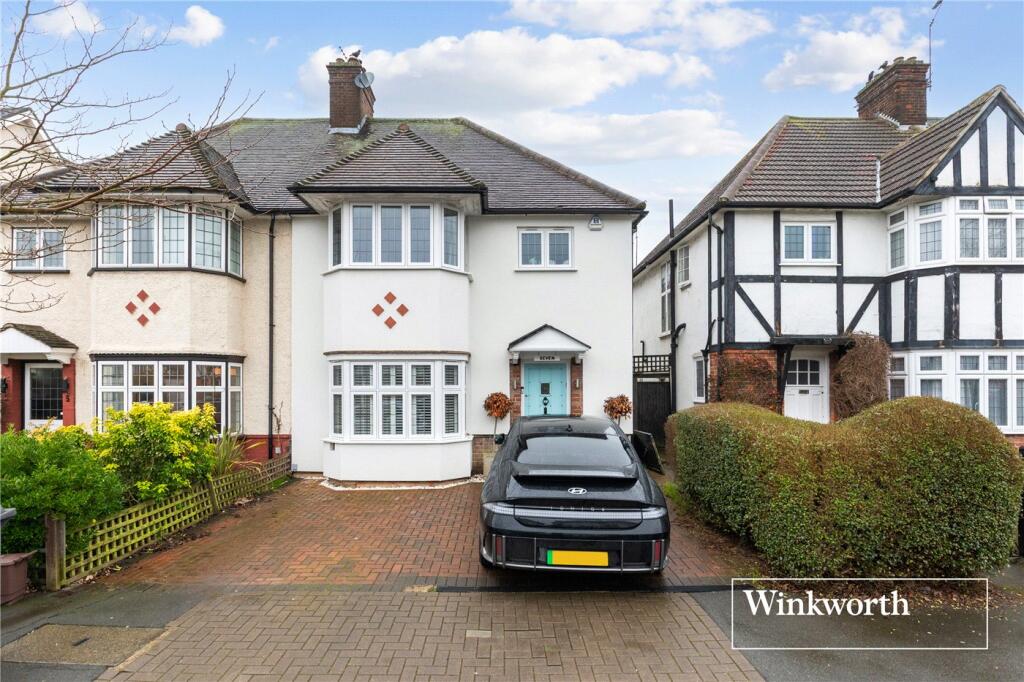 3-bed semi-detached on St. Pauls Way, Finchley, London, N3, £1,100,000