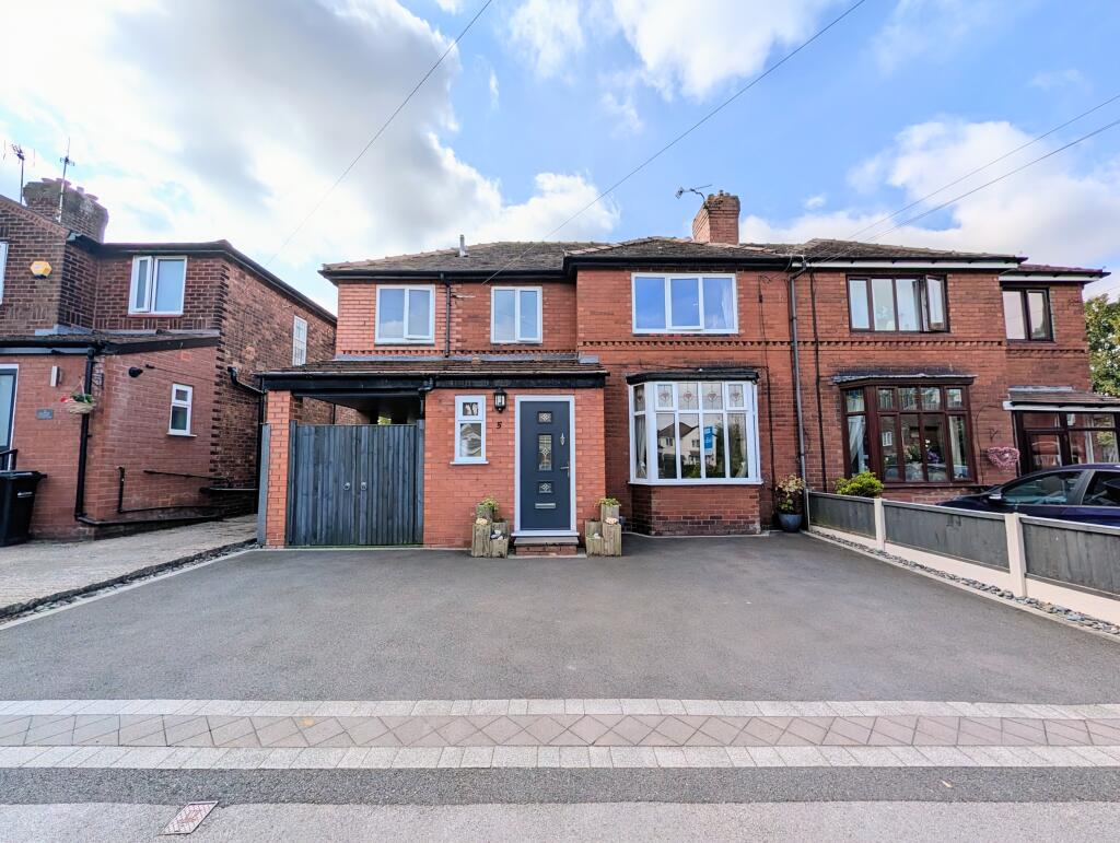 Main image of property: The Quadrant, Romiley