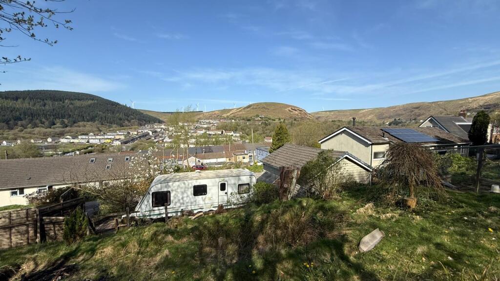 Main image of property: Glamorgan Terrace, Gilfach Goch, Porth
