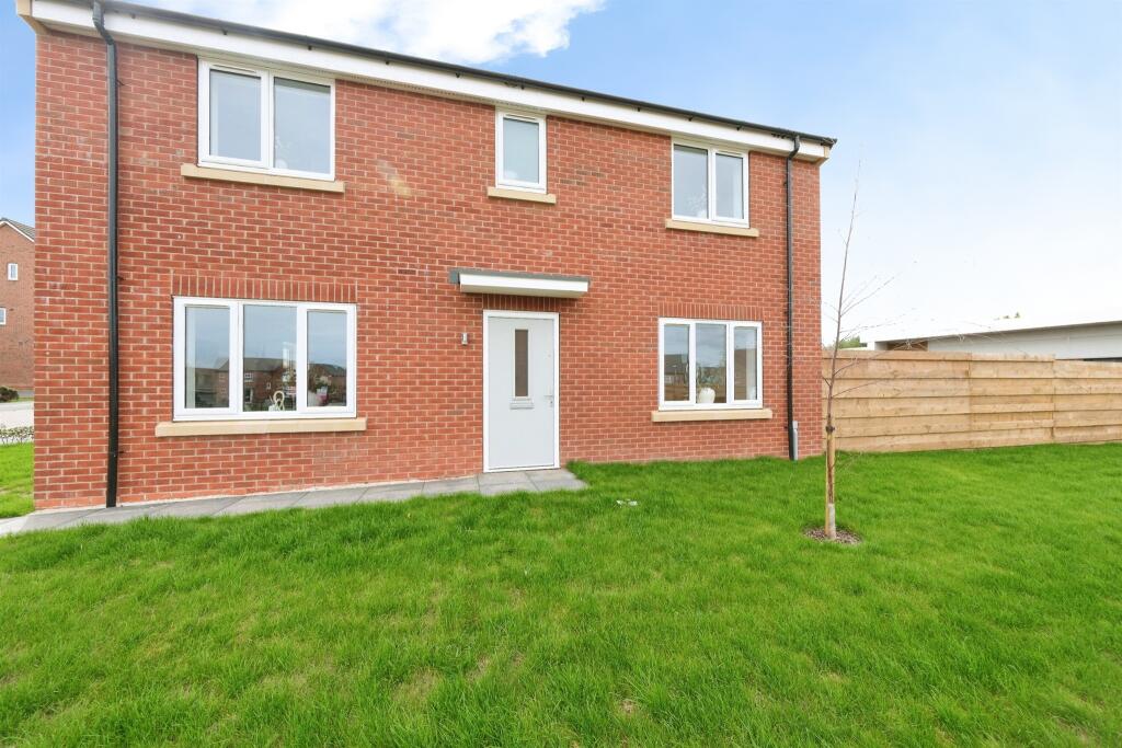 Main image of property: Emperors Way, Hucknall, Nottingham