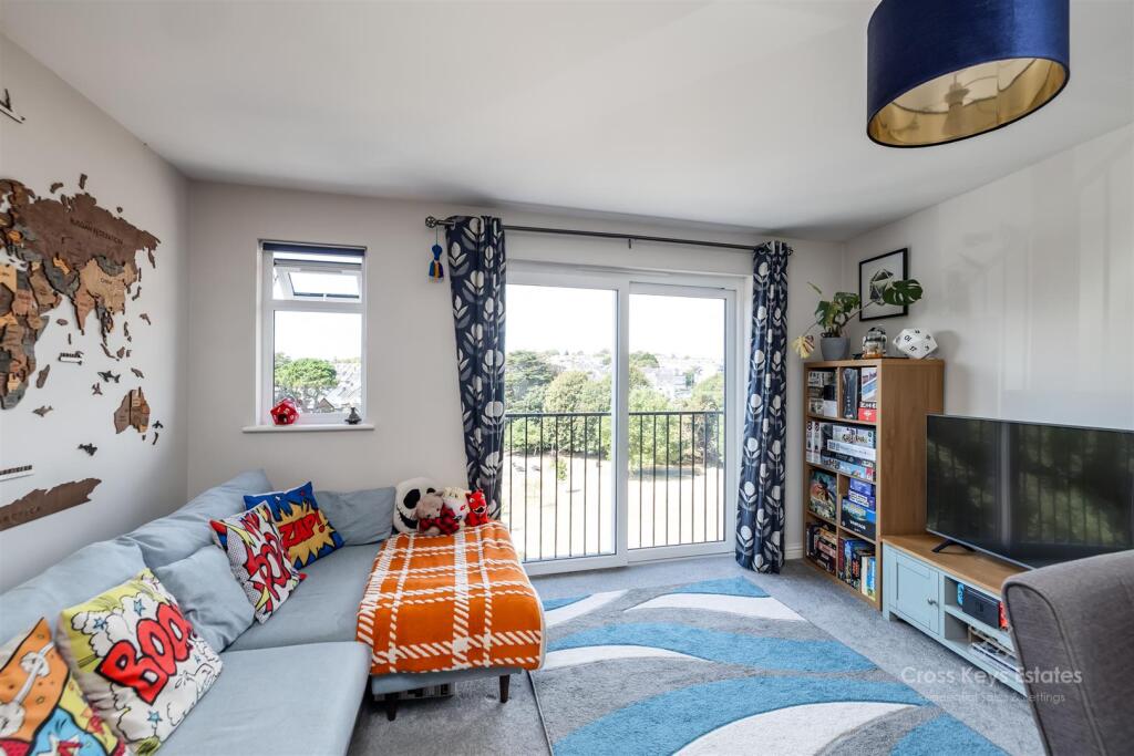 Apartment in Plymouth - View 4
