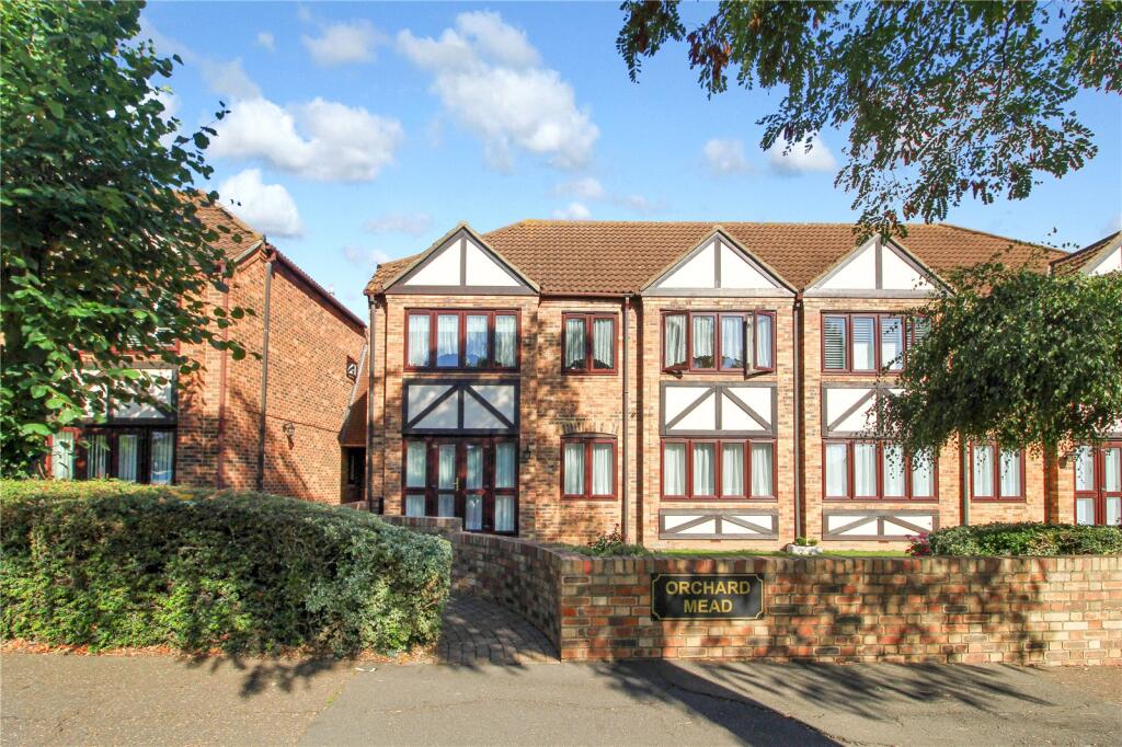 Main image of property: Orchard Mead, Eastwood Road North, Leigh-on-Sea, SS9