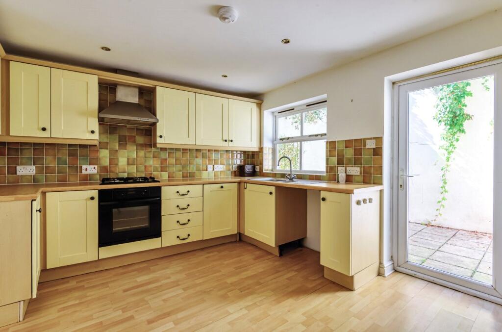 House in Wells, Somerset - View 4