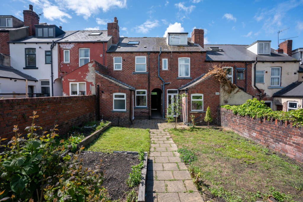 House in Sheffield, Upper Heeley, Heeley - View 4