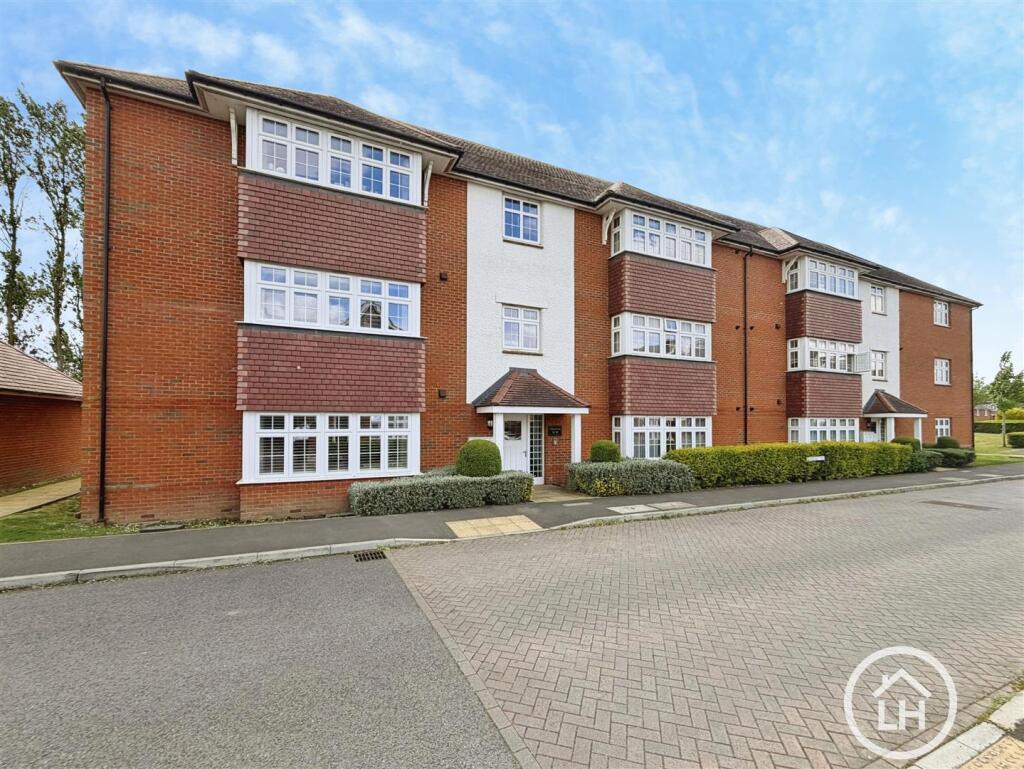 Main image of property: Bramling Way, Rainham, Gillingham