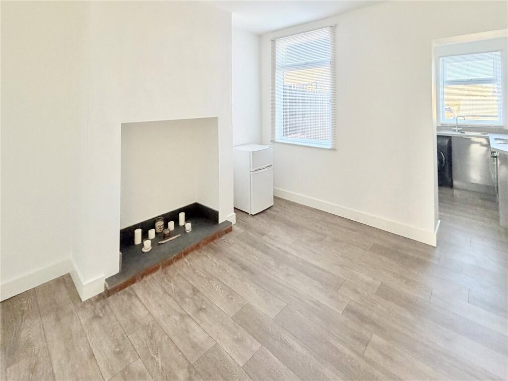 House in Sheffield - View 4