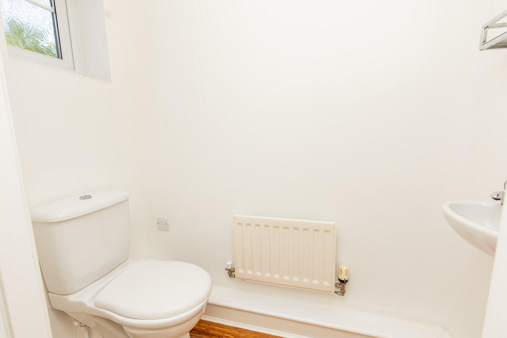 Abbotts Close, Walton Le Dale - View 5
