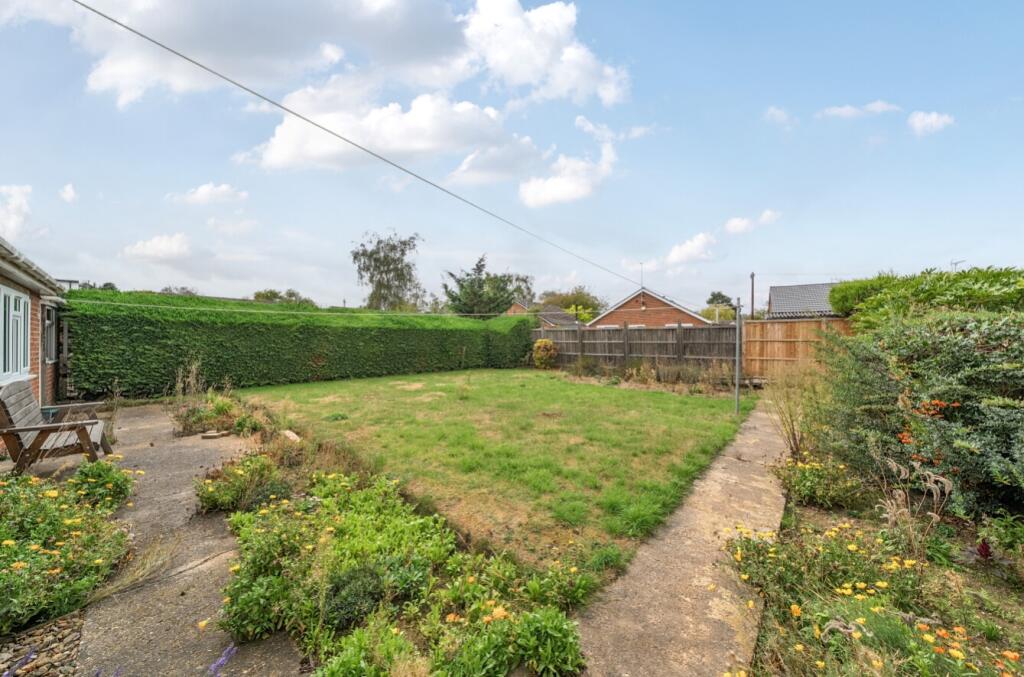 House in Lincoln - View 4